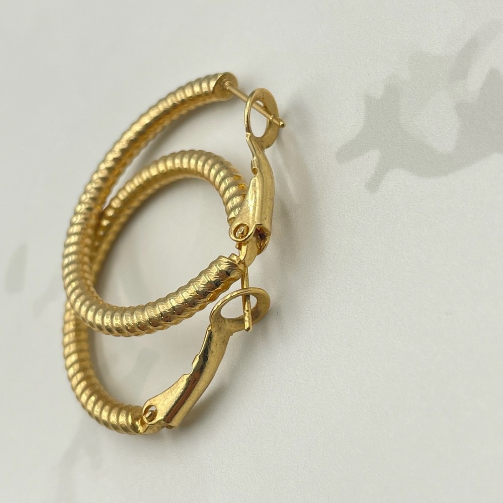 Vintage Gold Tone Rope Textured Hoop Earrings Small Leverback Modern Classic - Picture 13 of 13